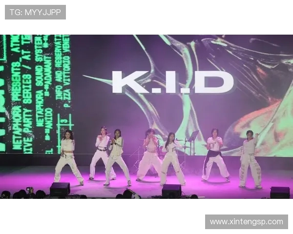 街舞盛宴：深入广州街舞队的激情与力量之旅