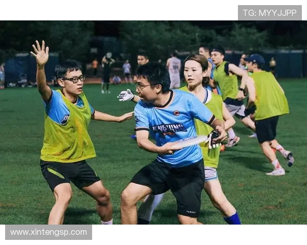 重庆飞盘队在滑板精英赛中的比赛经验与表现深度解析