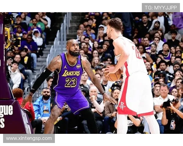 湖人队与火箭全场精彩回放重温NBA经典对决瞬间